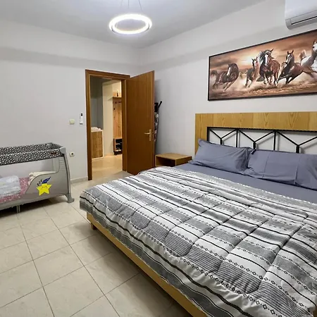 In Skanderbeg Square - Center 2 Apartment *