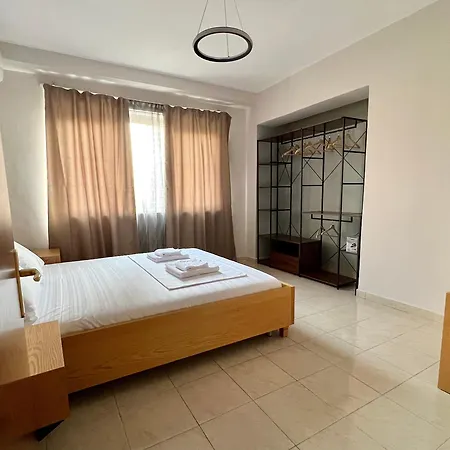 In Skanderbeg Square - Center 2 *