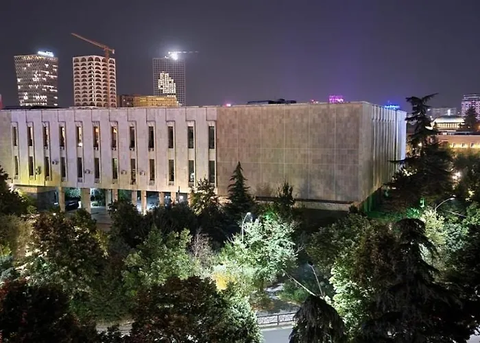 In Skanderbeg Square - Center 2 Apartamento *