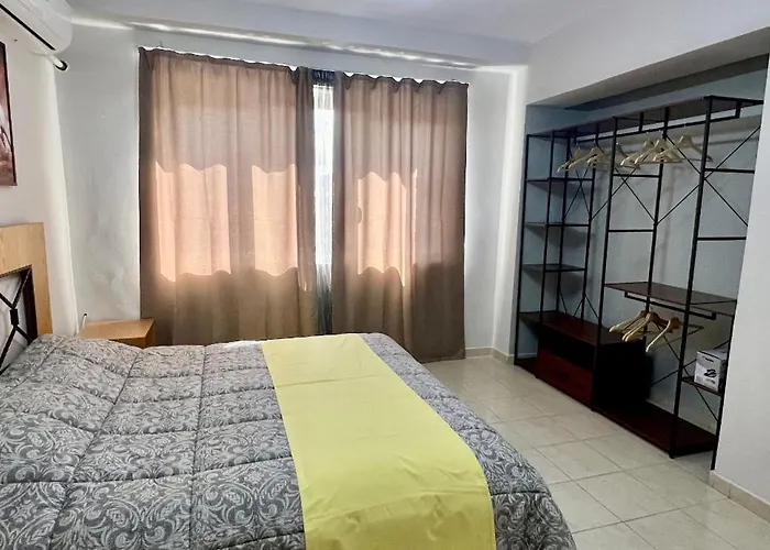 In Skanderbeg Square - Center 2 Apartamento *